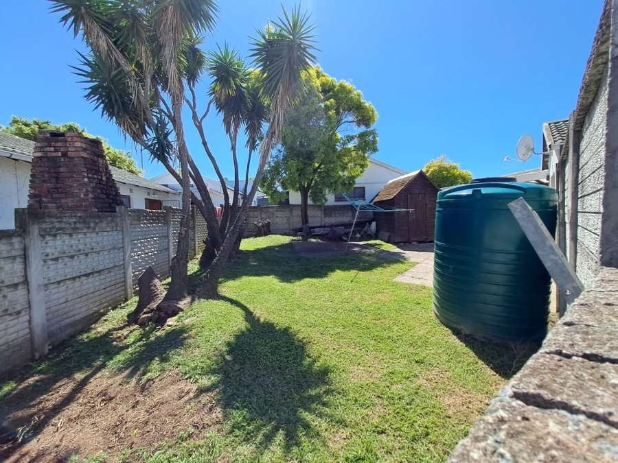 2 Bedroom Property for Sale in Nahoon Valley Park Eastern Cape